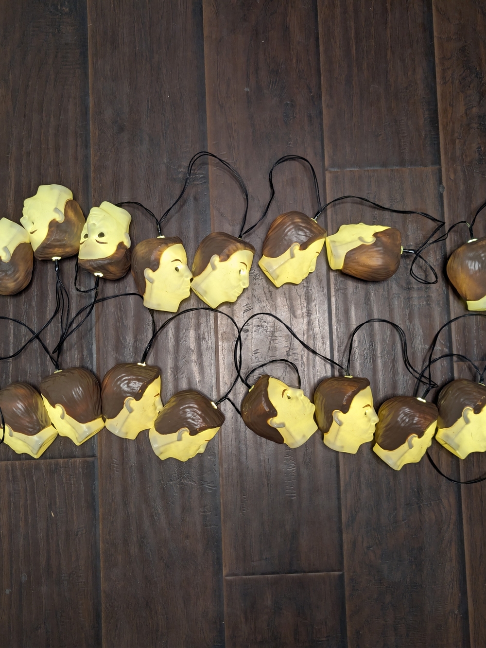 Novelty Yellow and Brown Kids Character String Lights - Brand